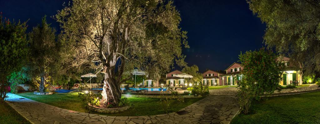 Iliana Villas Lefkáda エクステリア 写真